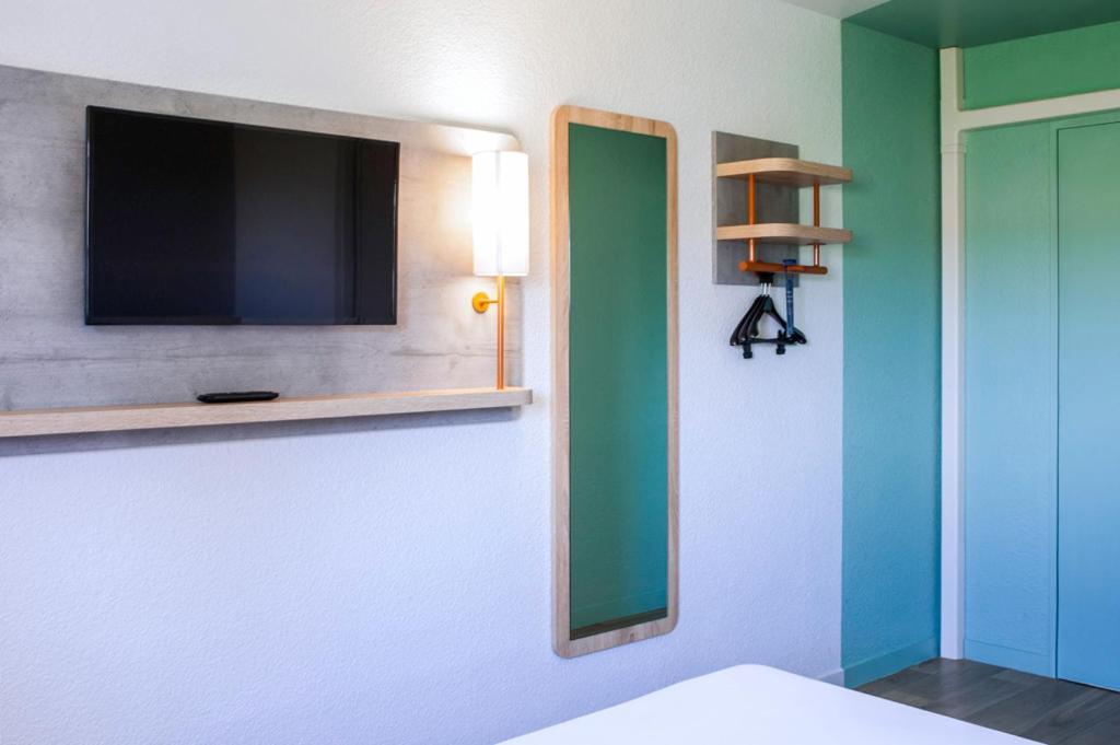 Ibis Budget Besançon Ouest Exterior foto
