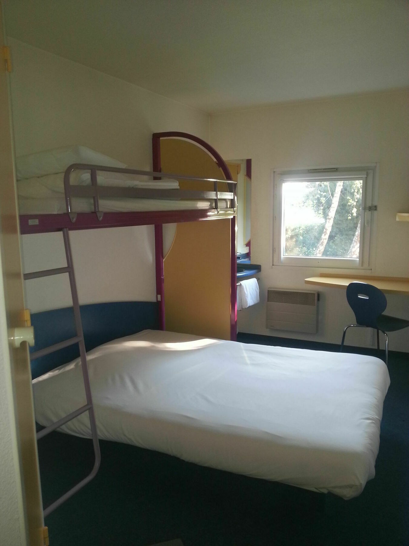 Ibis Budget Besançon Ouest Exterior foto